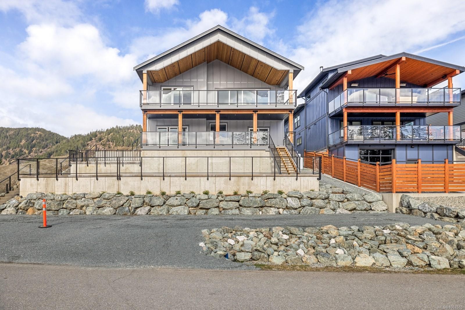 9394 Lakefront Rise, Lake Cowichan, BC
