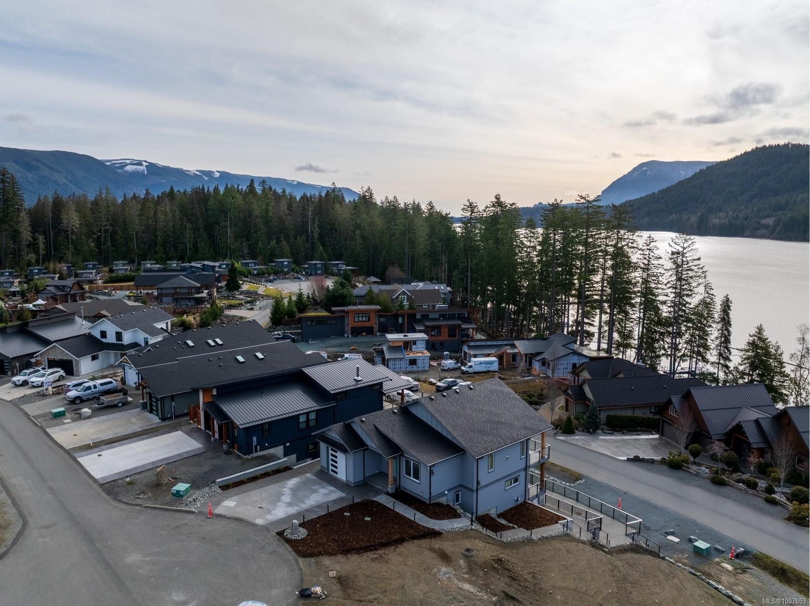 9394 Lakefront Rise, Lake Cowichan, BC