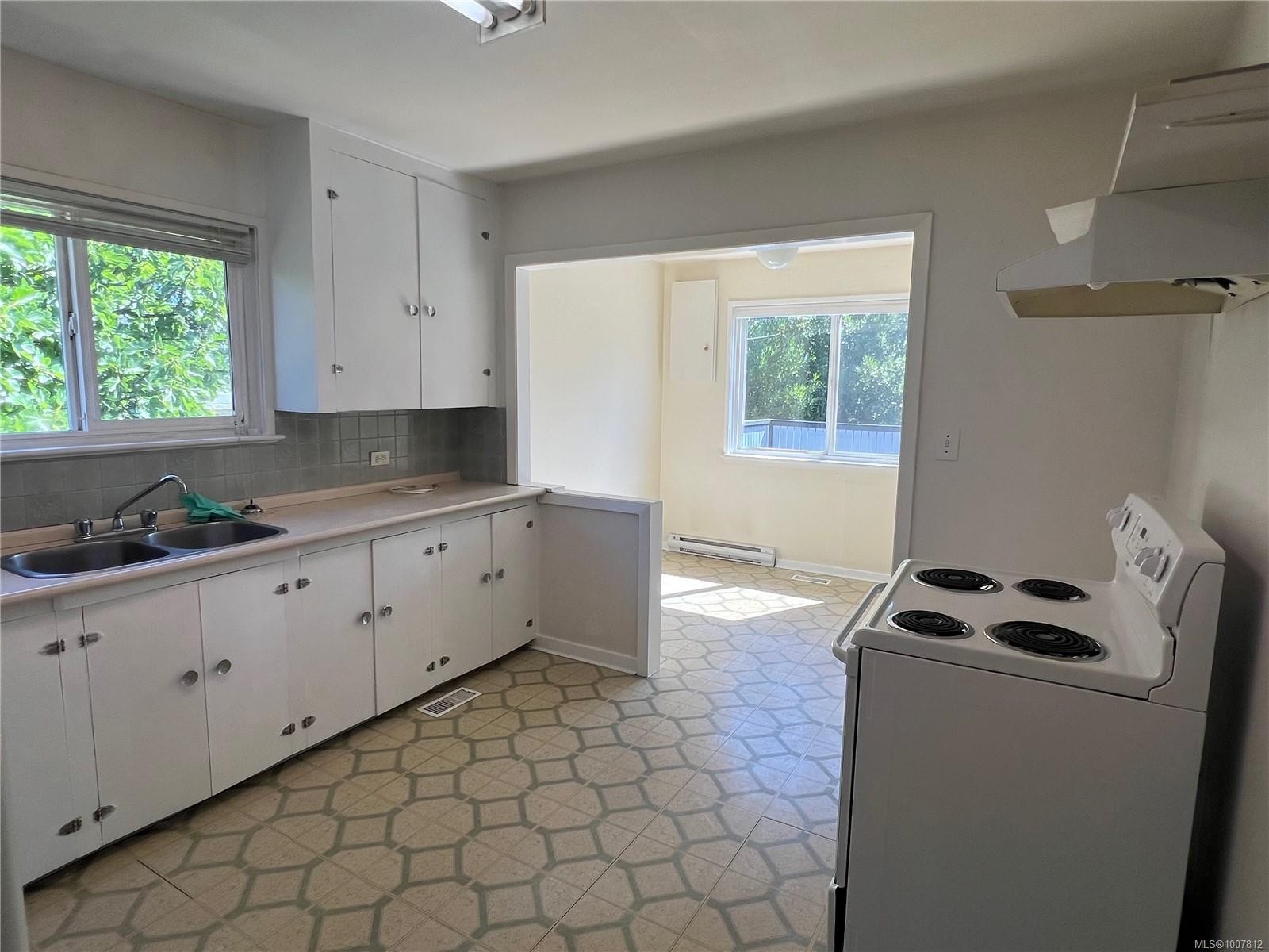 474 Wakesiah Ave, Nanaimo, BC