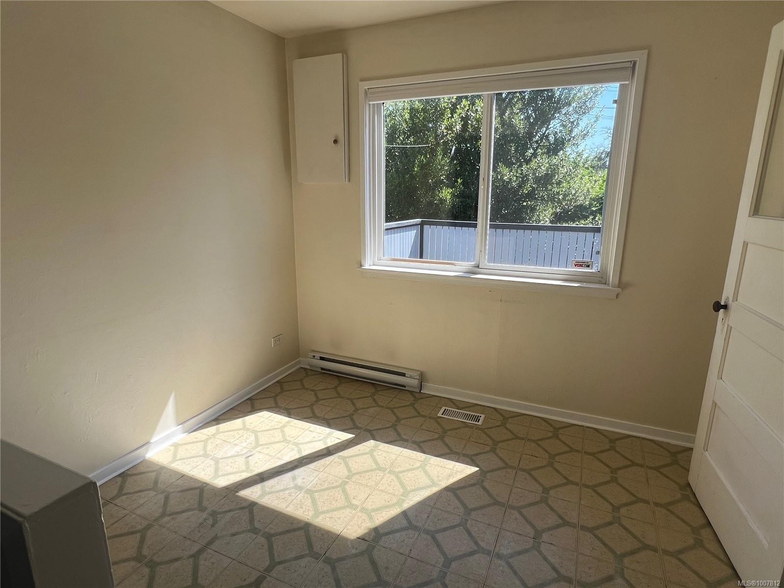 474 Wakesiah Ave, Nanaimo, BC