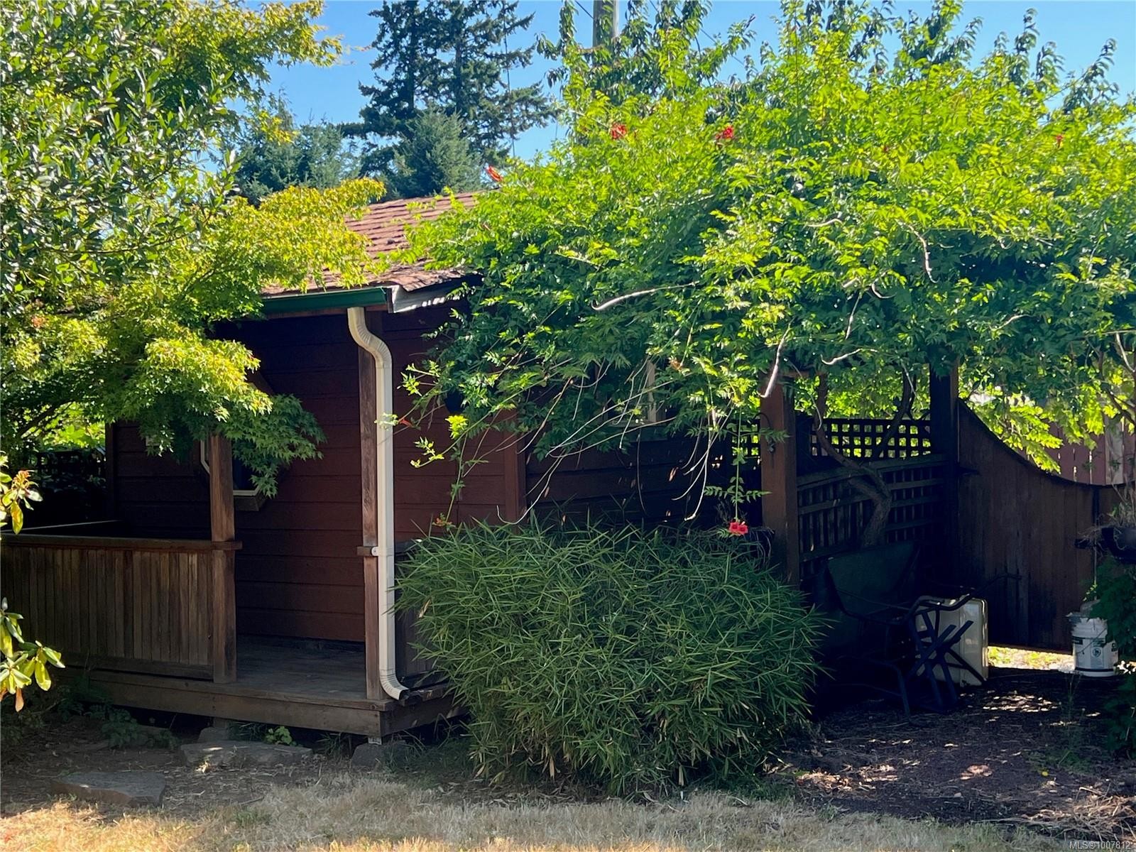 474 Wakesiah Ave, Nanaimo, BC