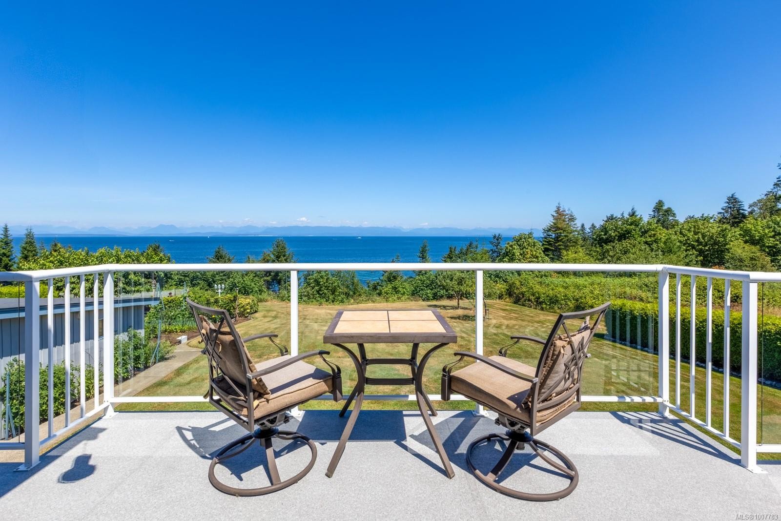 6348 Eagles Dr, Courtenay, BC