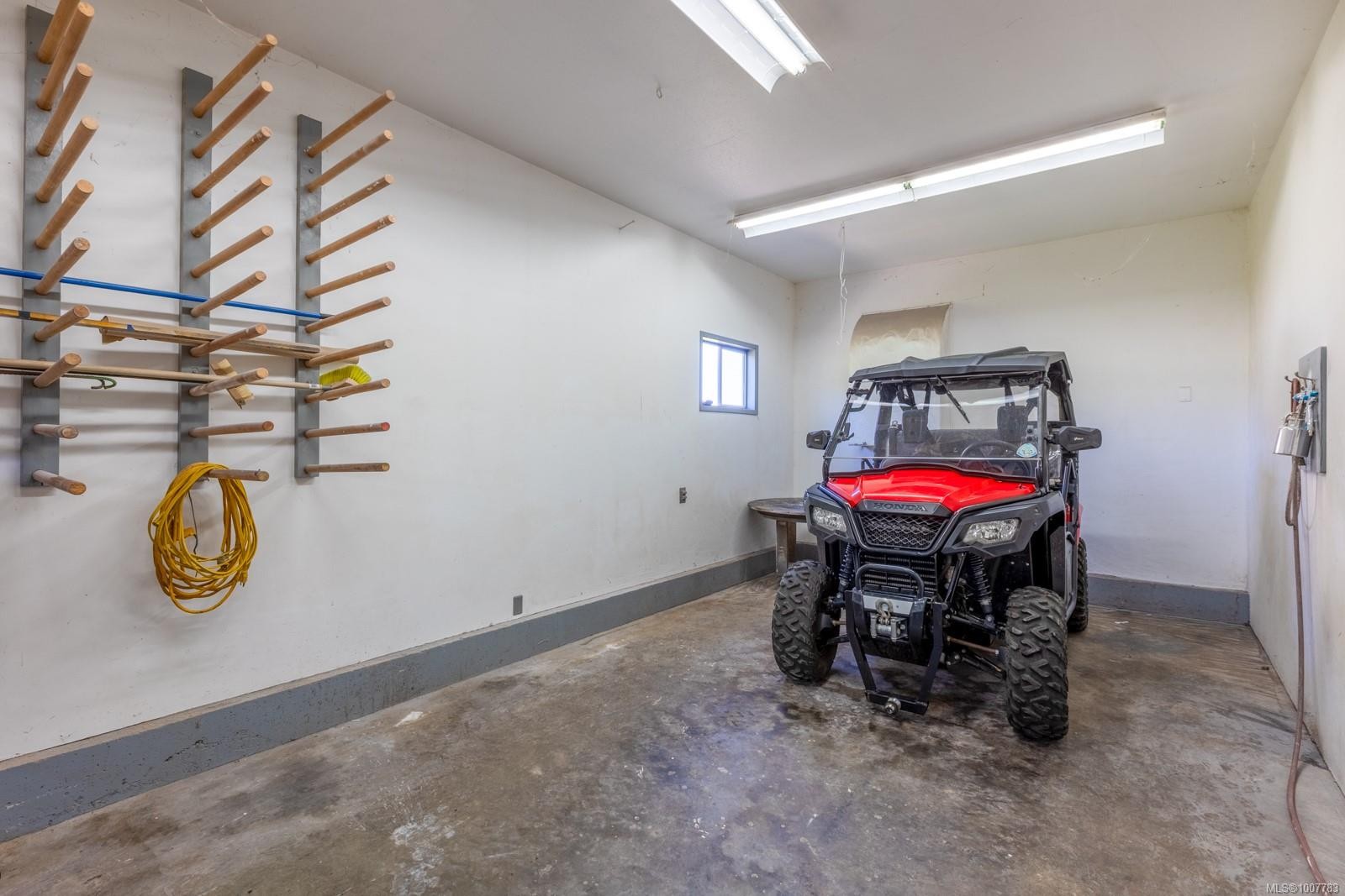 6348 Eagles Dr, Courtenay, BC