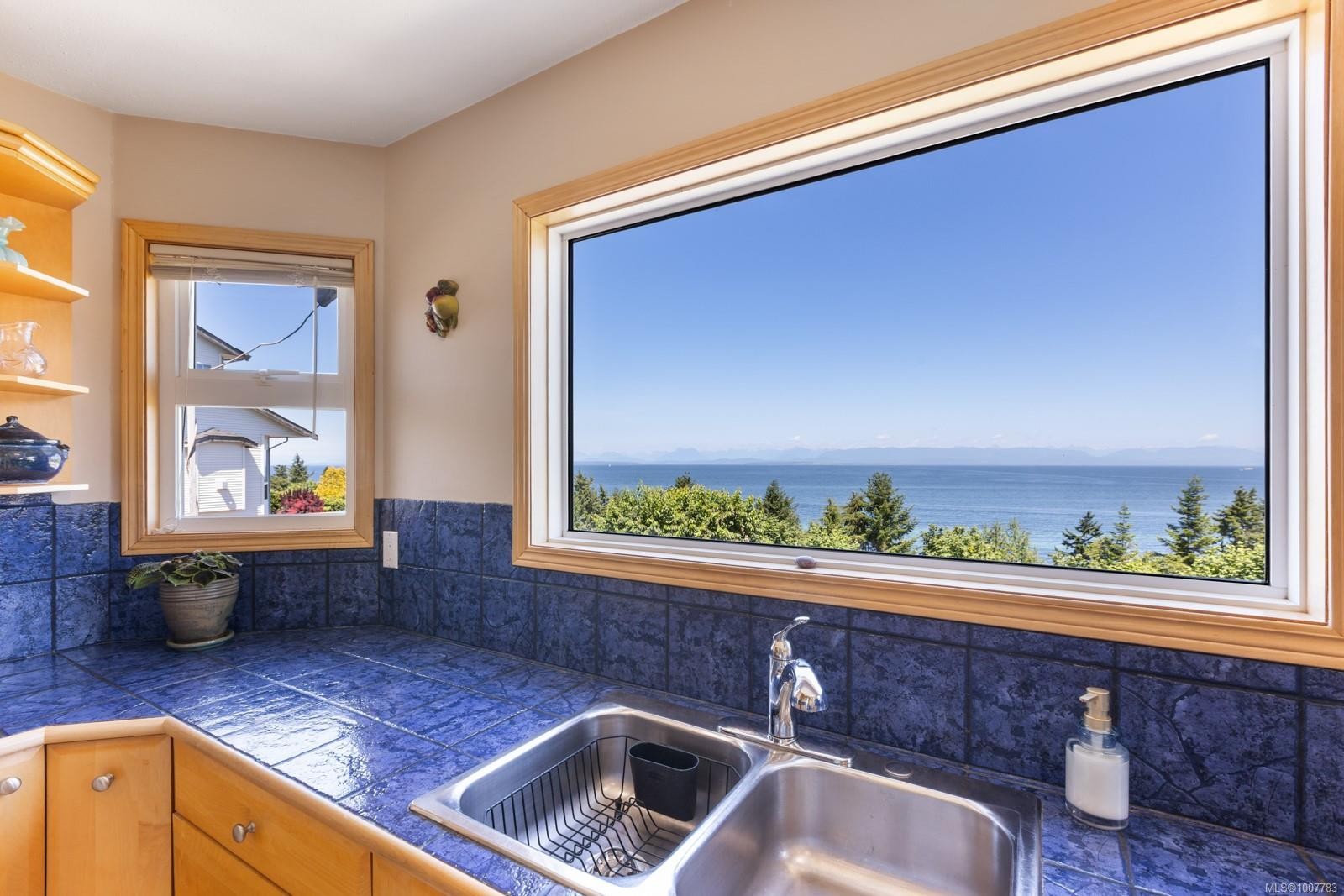 6348 Eagles Dr, Courtenay, BC