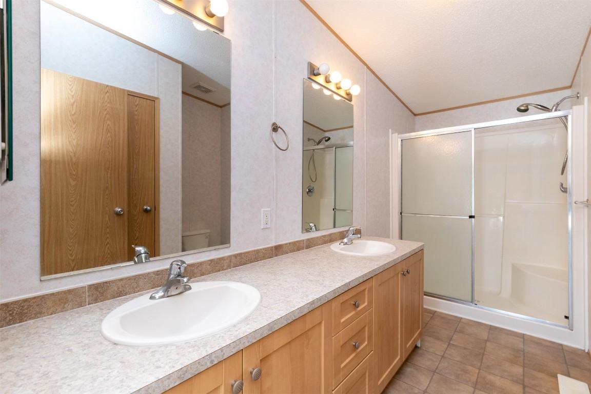 42-1885 Tappen Notch Hill Road, Tappen, BC