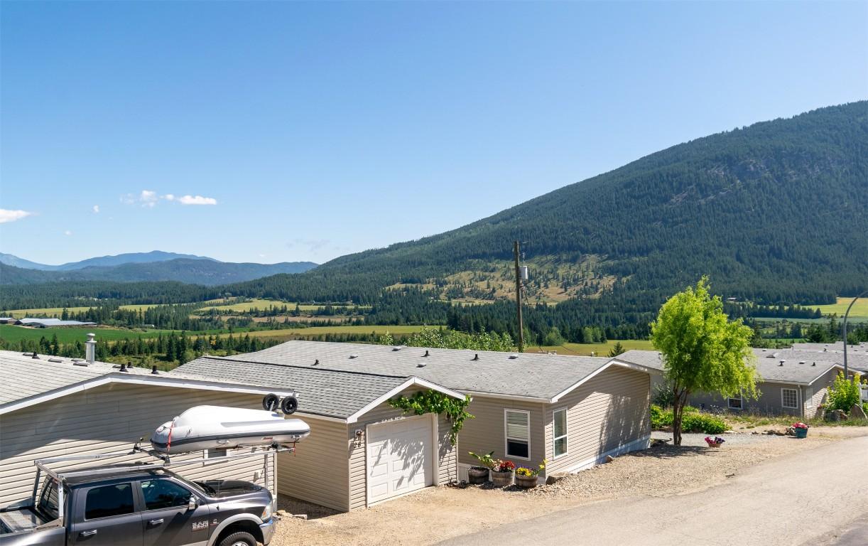 42-1885 Tappen Notch Hill Road, Tappen, BC