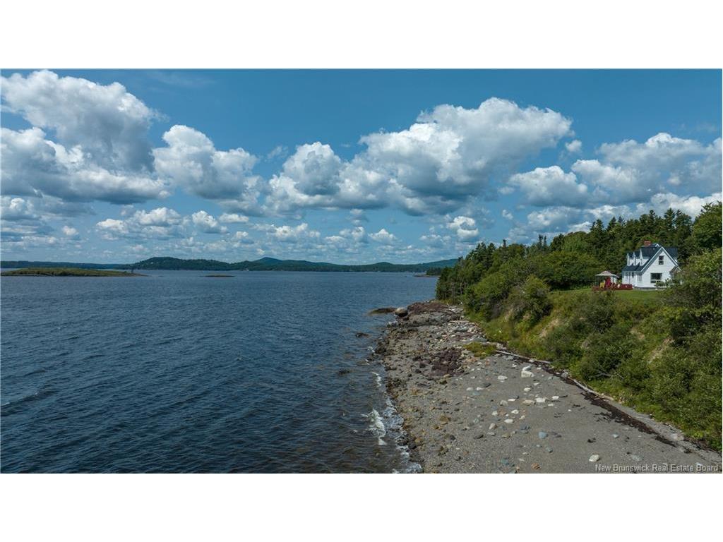 280 Holts Point Rd, Bocabec, NB