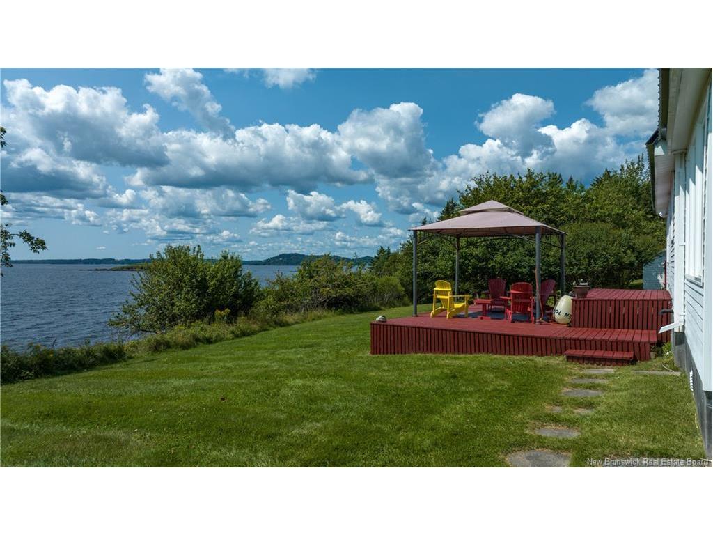 280 Holts Point Rd, Bocabec, NB