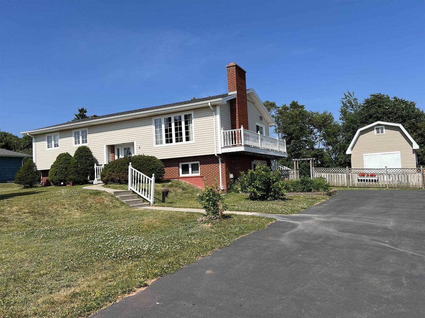 4 Herlihy Drive, Clyde River, PE