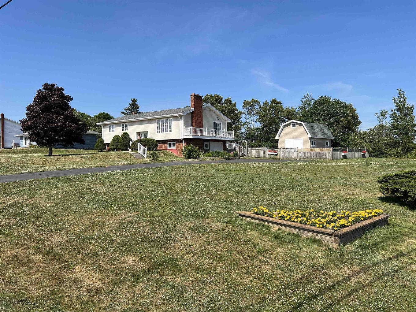 4 Herlihy Drive, Clyde River, PE