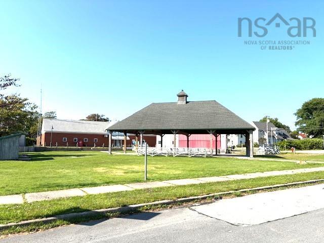 17 Locke Street, Lockeport, NS