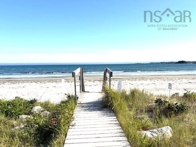 17 Locke Street, Lockeport, NS