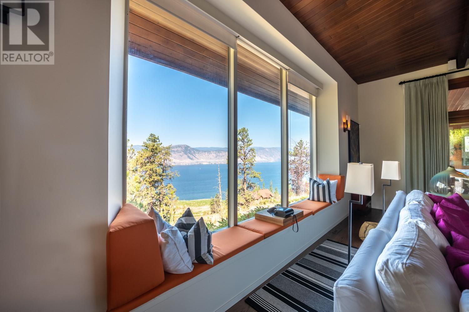 6301 North Naramata Road, Naramata, BC - Indoor