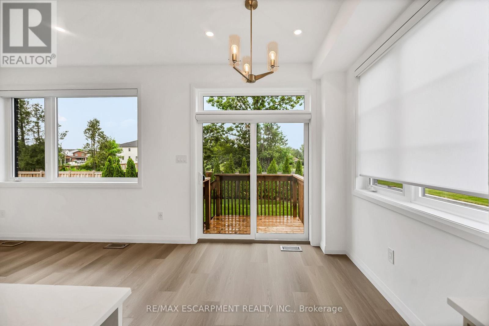 385 Limeridge Road E, Hamilton, ON - Indoor Photo Showing Other Room