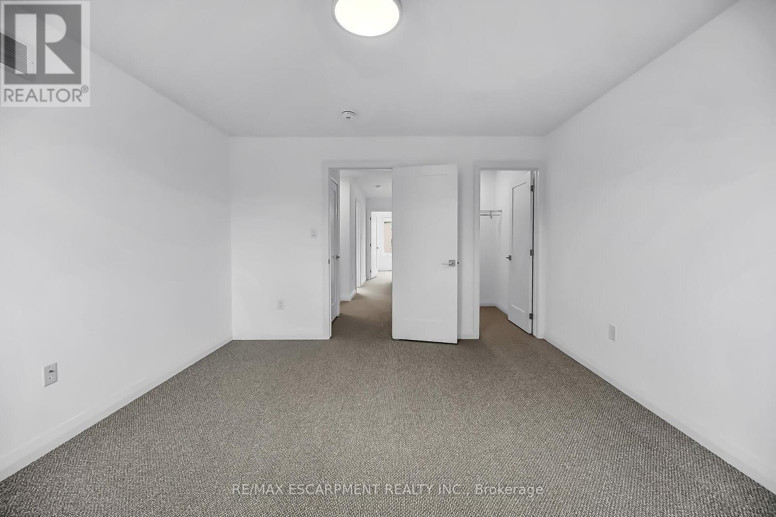 385 Limeridge Road E, Hamilton, ON - Indoor Photo Showing Other Room