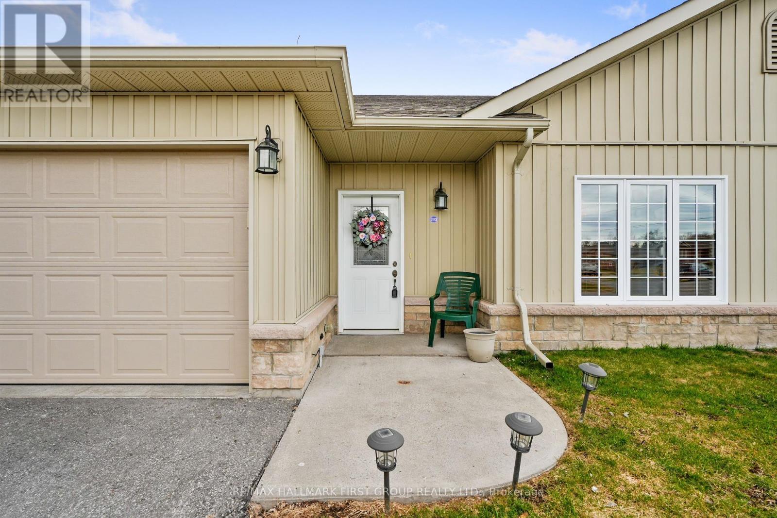 202 - 17 George Court, Cramahe, ON - Outdoor