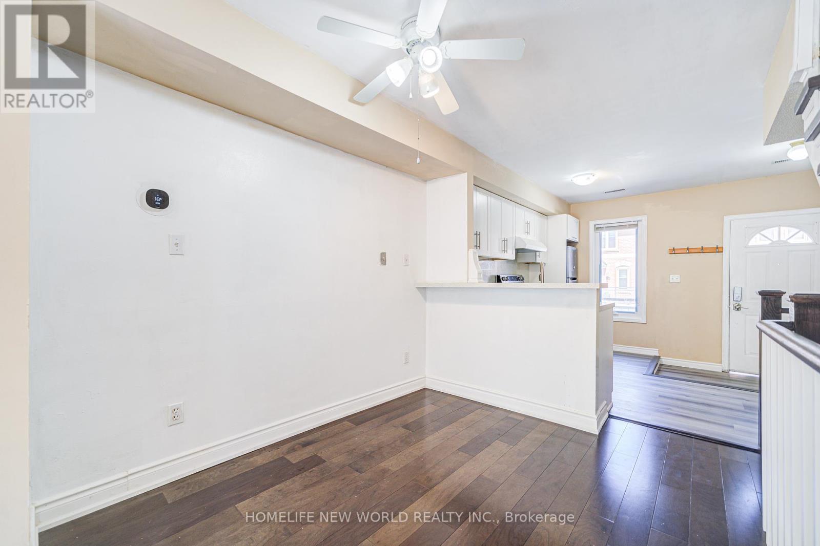 23 - 3895 Doug Leavens Boulevard, Mississauga, ON - Indoor