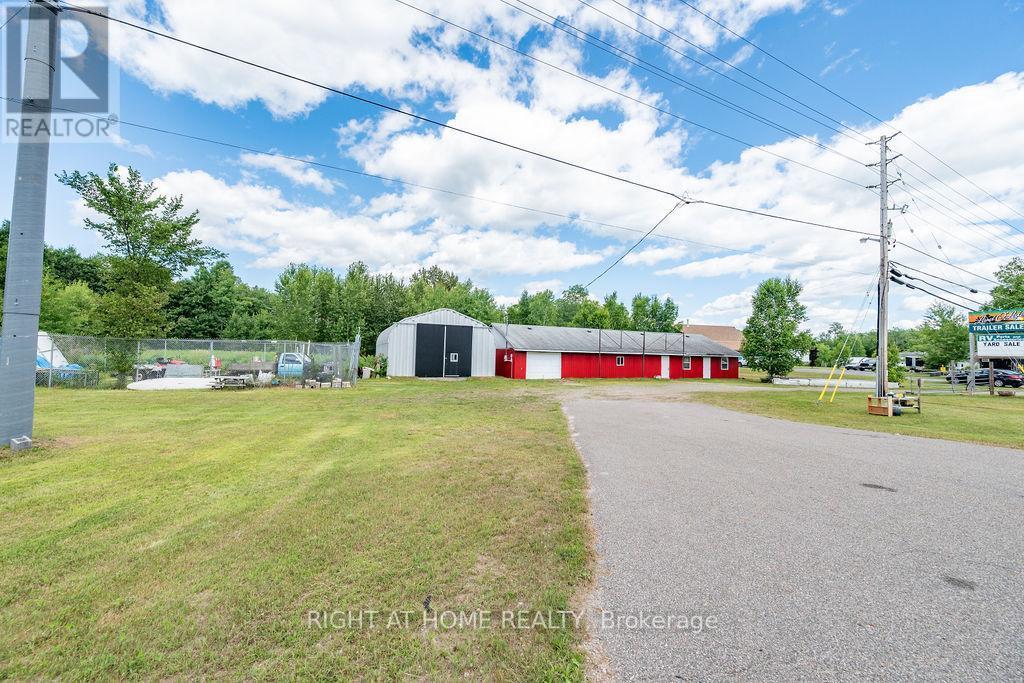 12541 Highway 41, Addington Highlands, ON