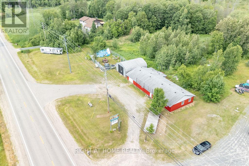 12541 Highway 41, Addington Highlands, ON