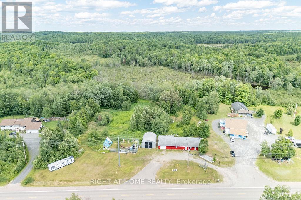 12541 Highway 41, Addington Highlands, ON