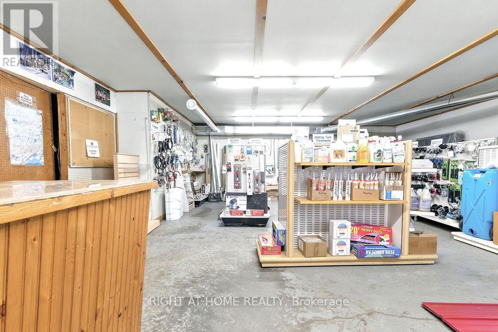 12541 Highway 41, Addington Highlands, ON