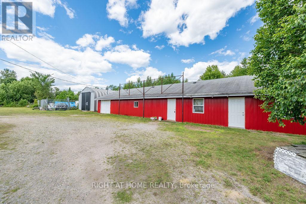 12541 Highway 41, Addington Highlands, ON