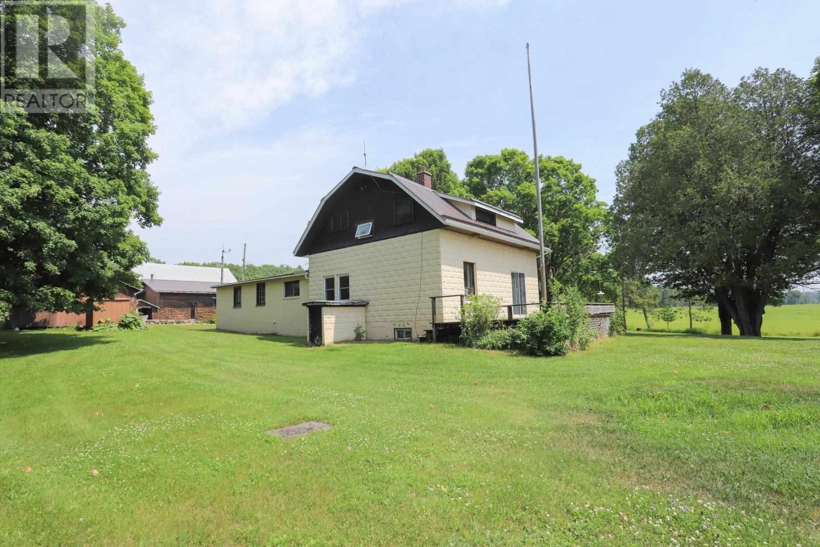 2704 A Line Rd, Richards Landing, ON