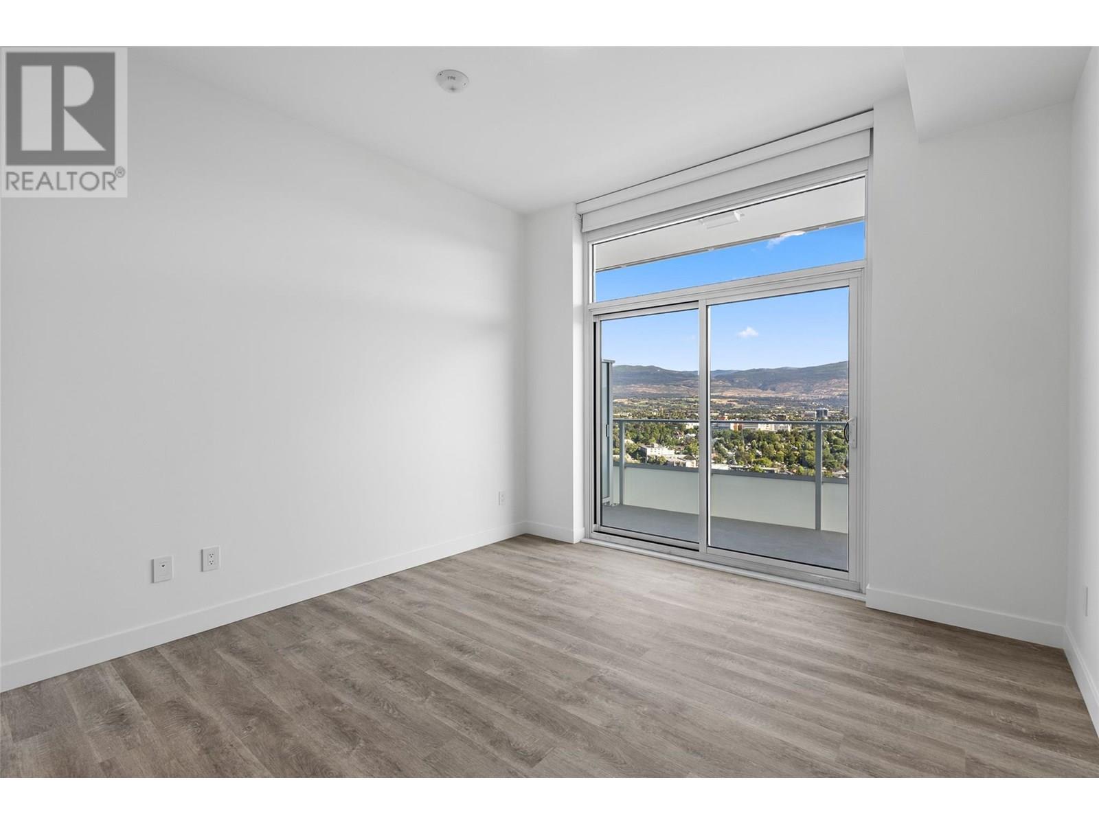 238 Leon Avenue Unit# 2207, Kelowna, BC - Indoor Photo Showing Other Room