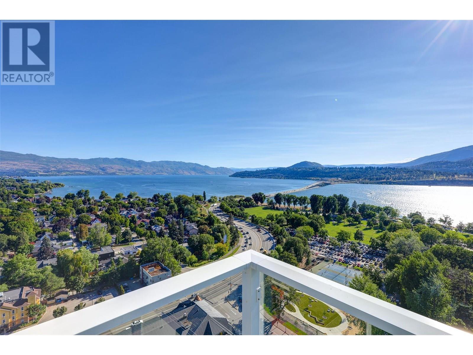 238 Leon Avenue Unit# 2207, Kelowna, BC - Outdoor With Body Of Water With View