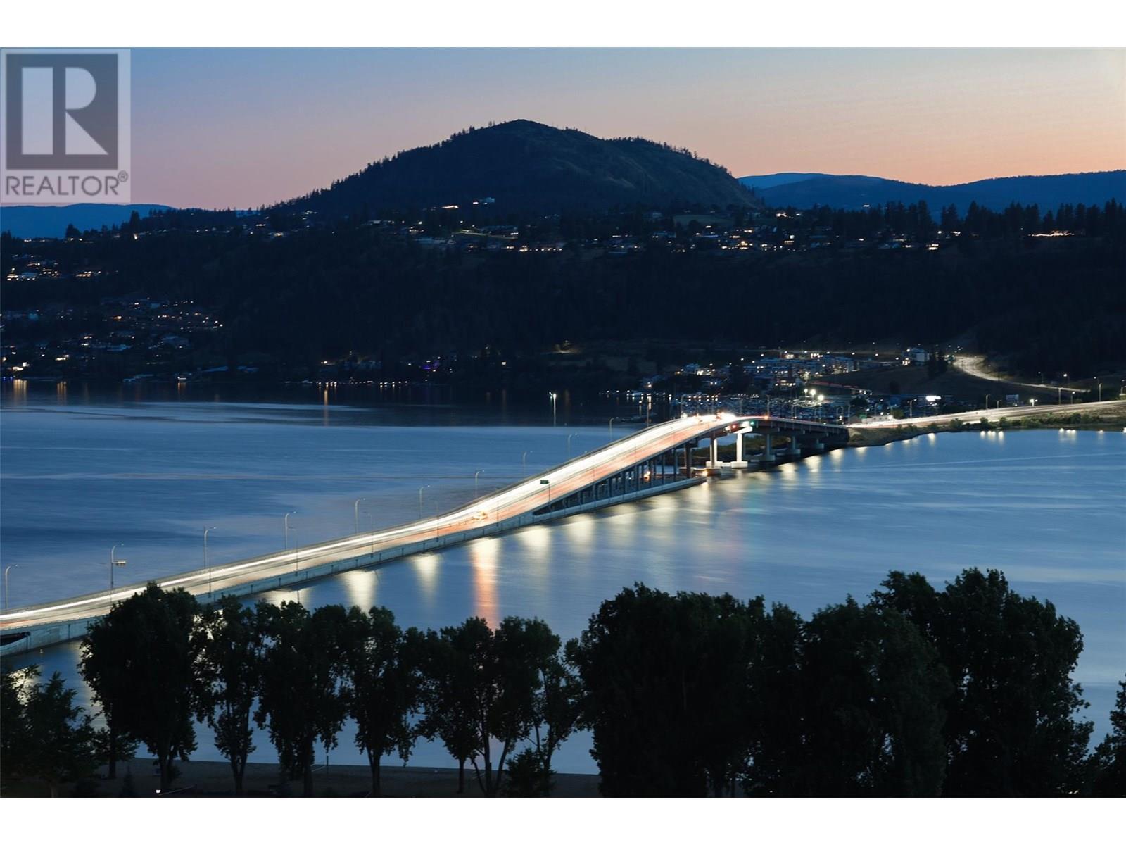 238 Leon Avenue Unit# 2207, Kelowna, BC - Outdoor With Body Of Water With View