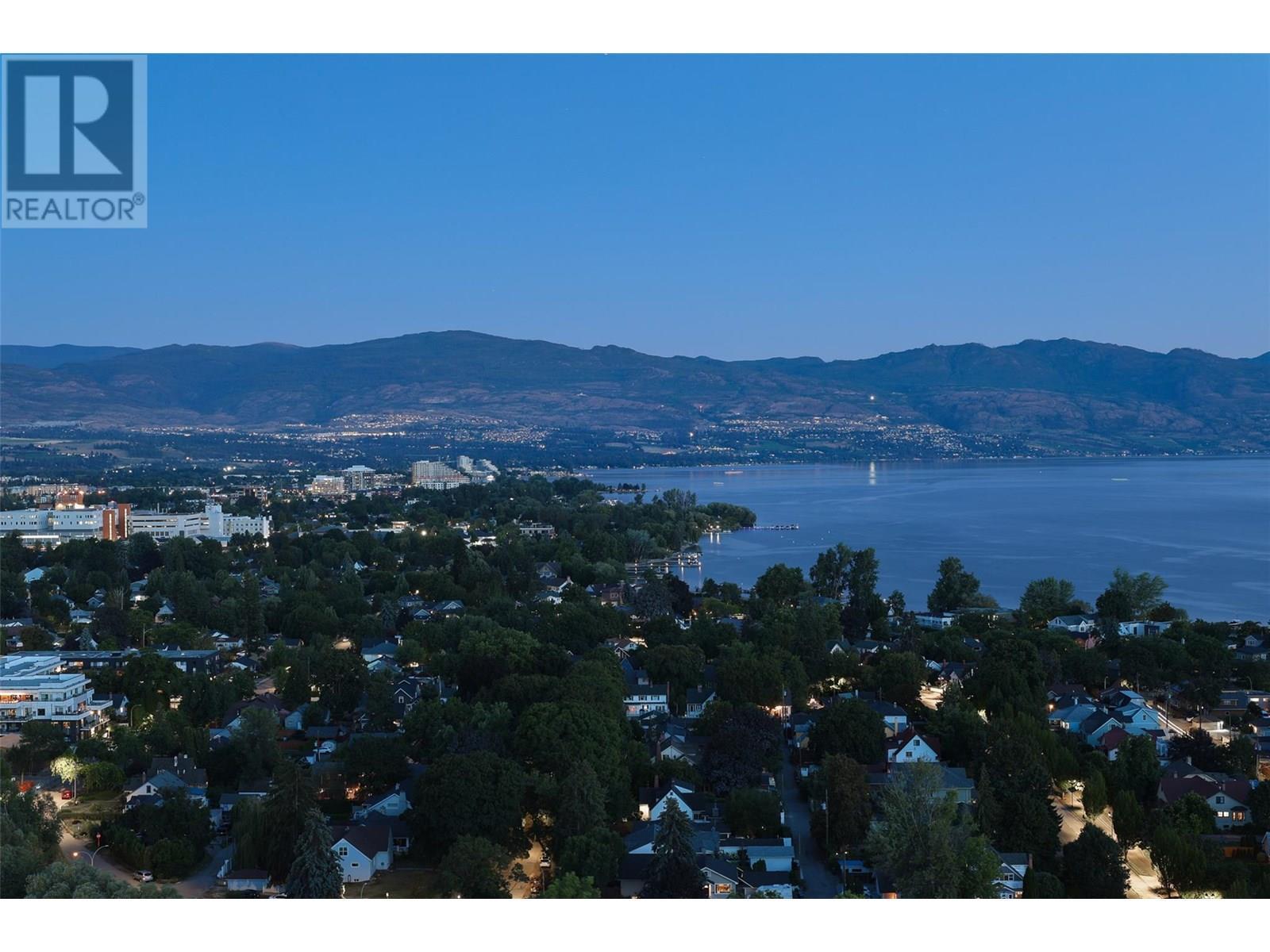 238 Leon Avenue Unit# 2207, Kelowna, BC - Outdoor With Body Of Water With View