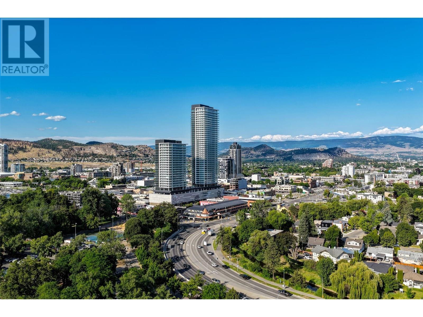 238 Leon Avenue Unit# 2207, Kelowna, BC - Outdoor With View