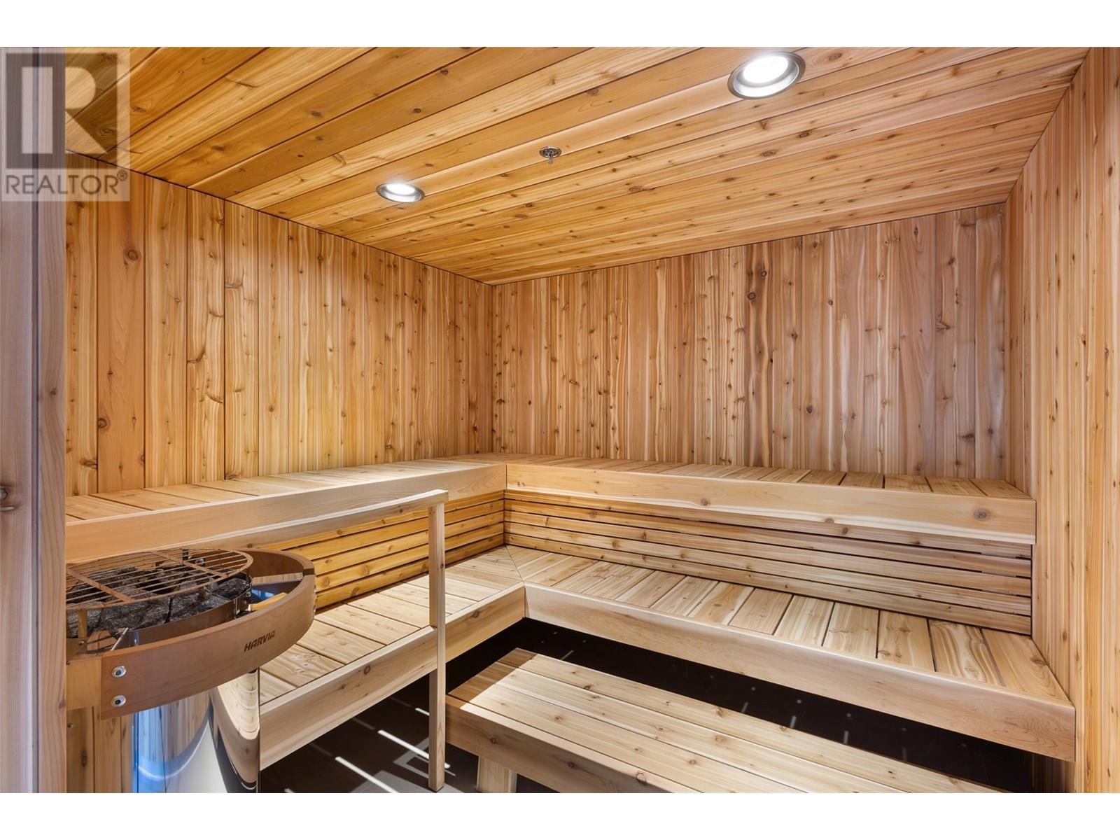 238 Leon Avenue Unit# 2207, Kelowna, BC - Indoor Photo Showing Other Room