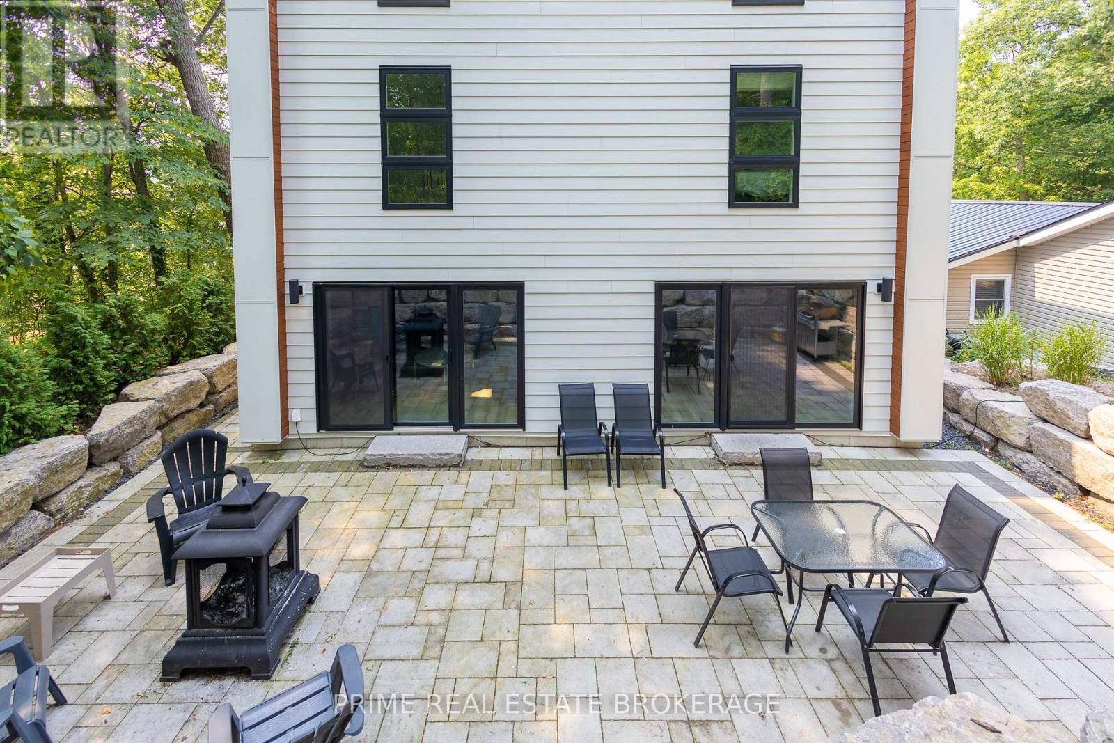 35 Walker Street, Lambton Shores (Grand Bend), ON - Outdoor With Deck Patio Veranda With Exterior