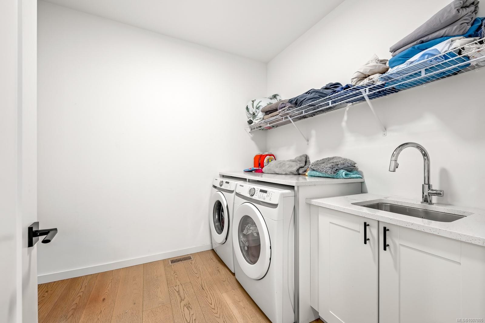 4698 Island Hwy, Courtenay, BC