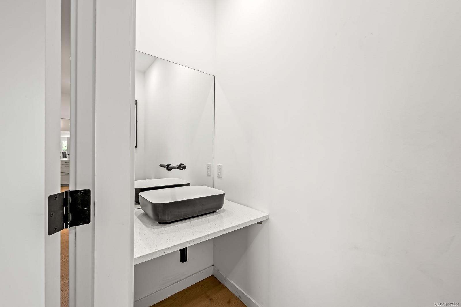 4698 Island Hwy, Courtenay, BC