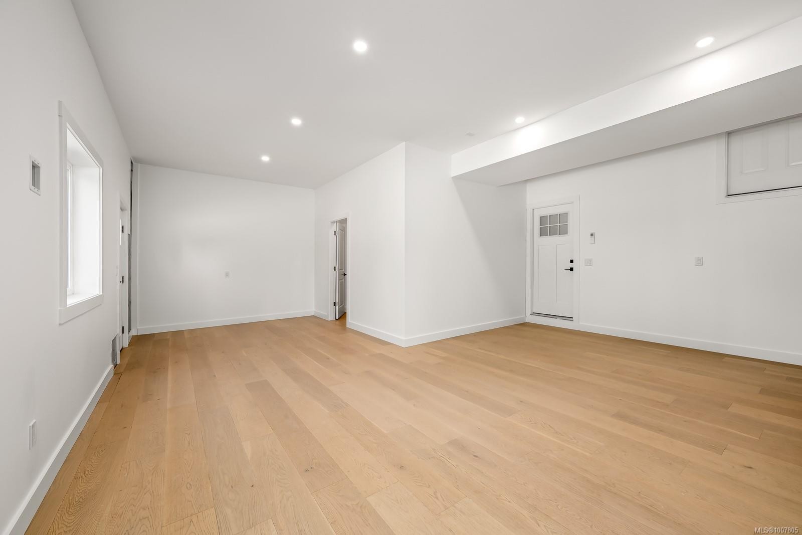 4698 Island Hwy, Courtenay, BC