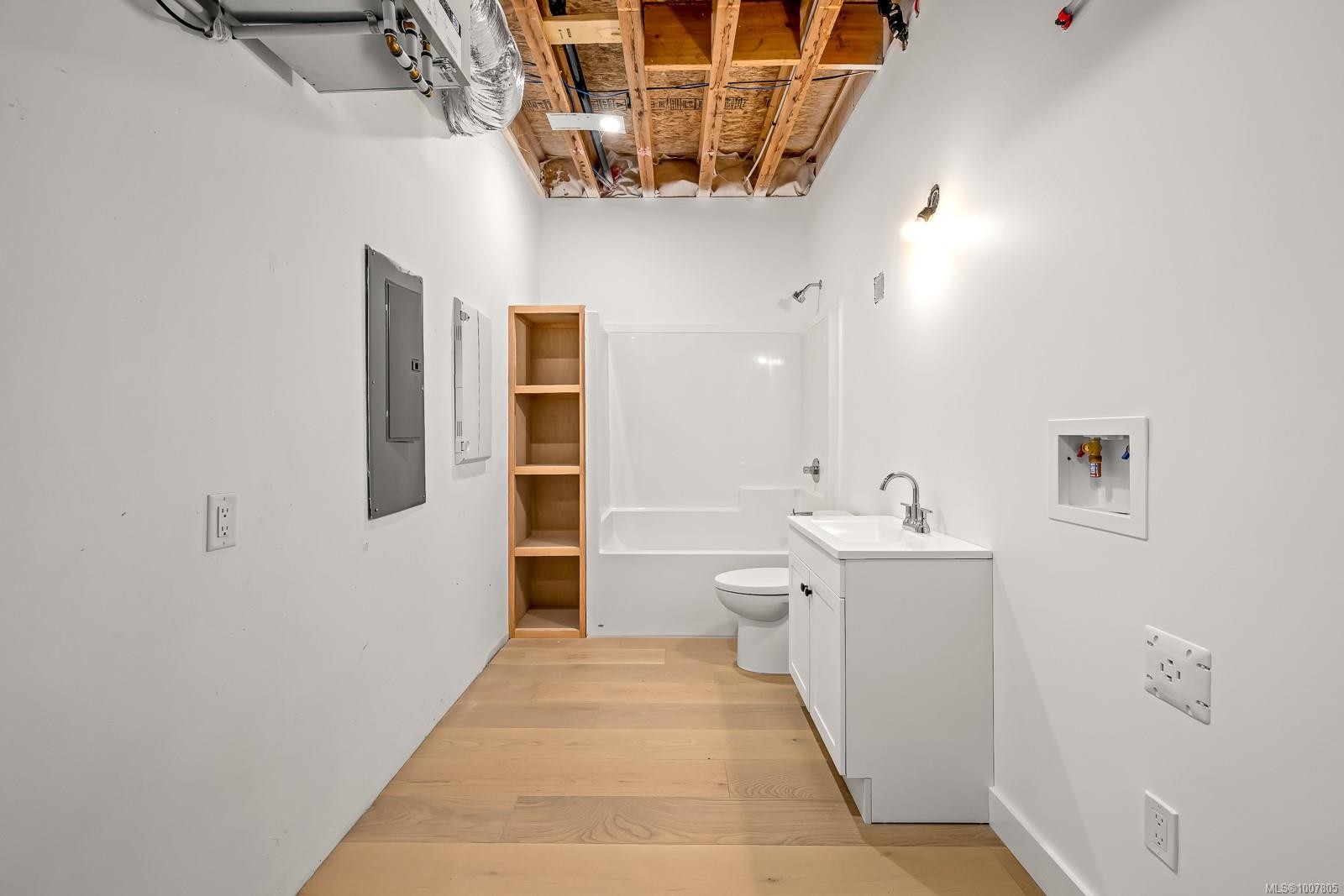 4698 Island Hwy, Courtenay, BC