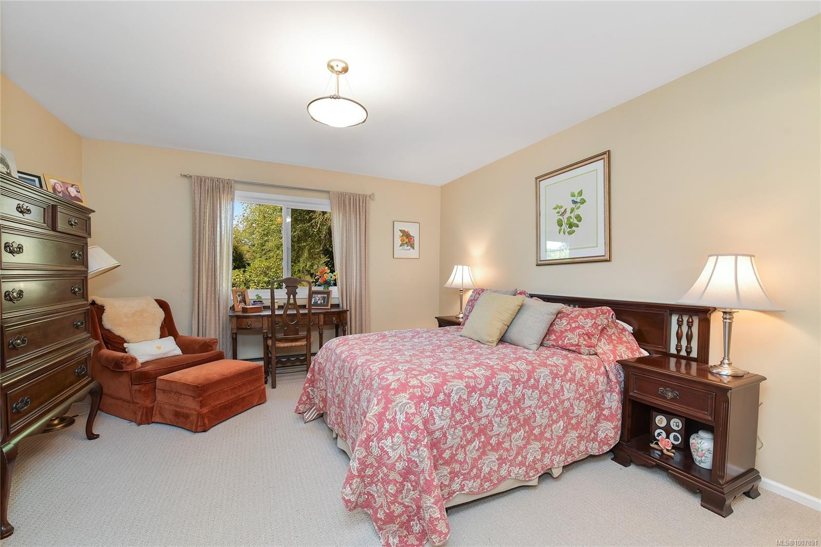 1695 Cultra Ave, Central Saanich, BC