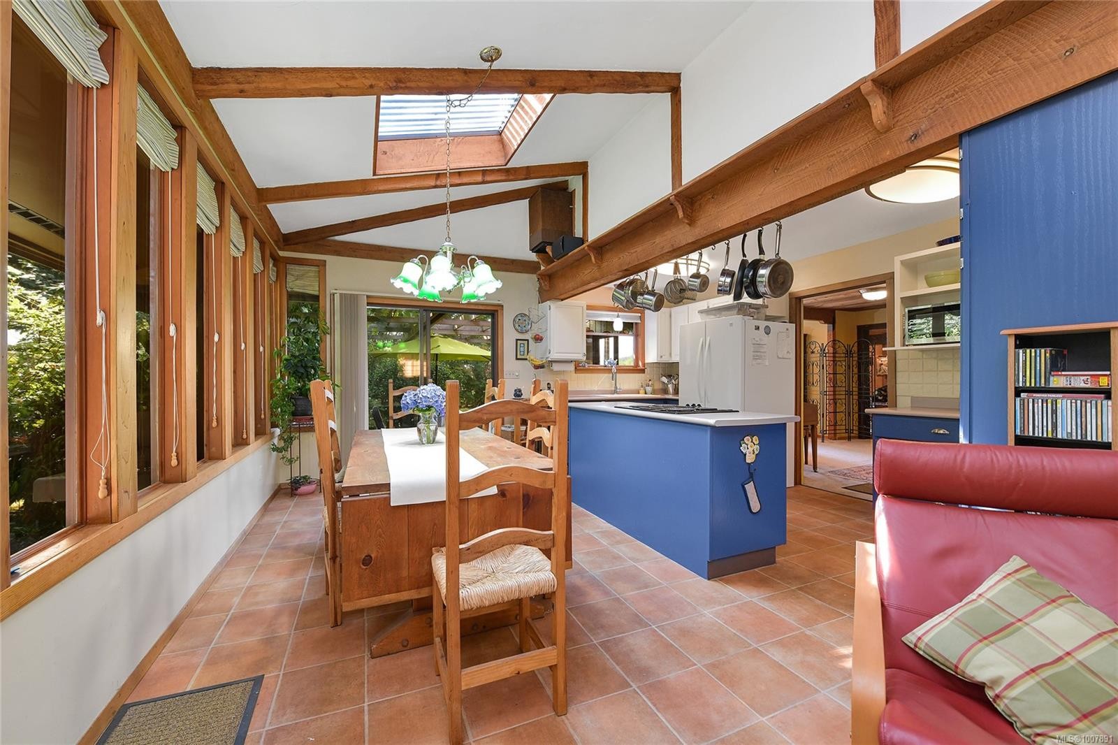 1695 Cultra Ave, Central Saanich, BC