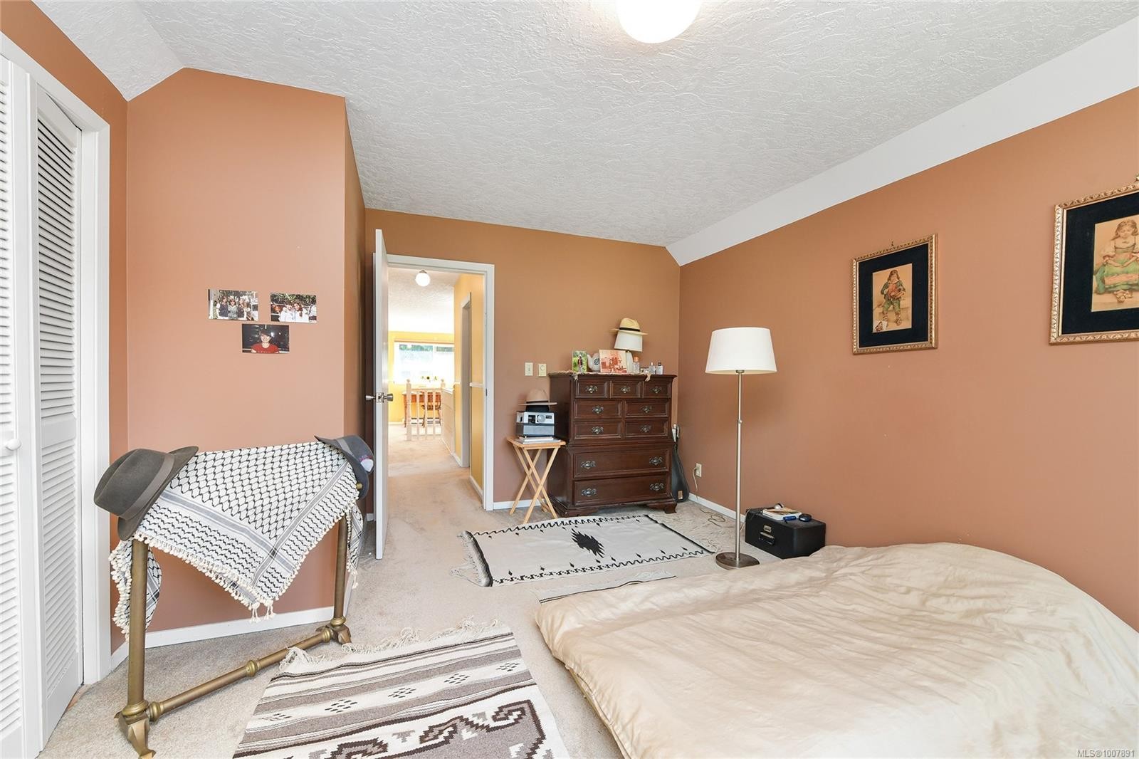 1695 Cultra Ave, Central Saanich, BC