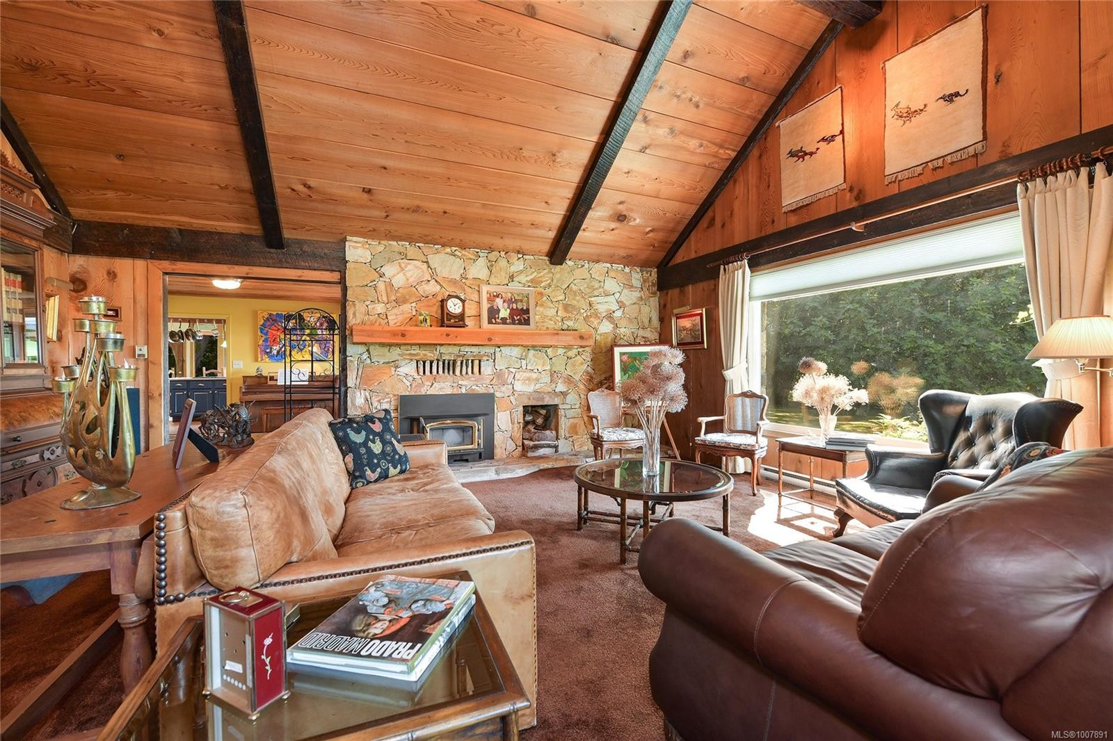 1695 Cultra Ave, Central Saanich, BC