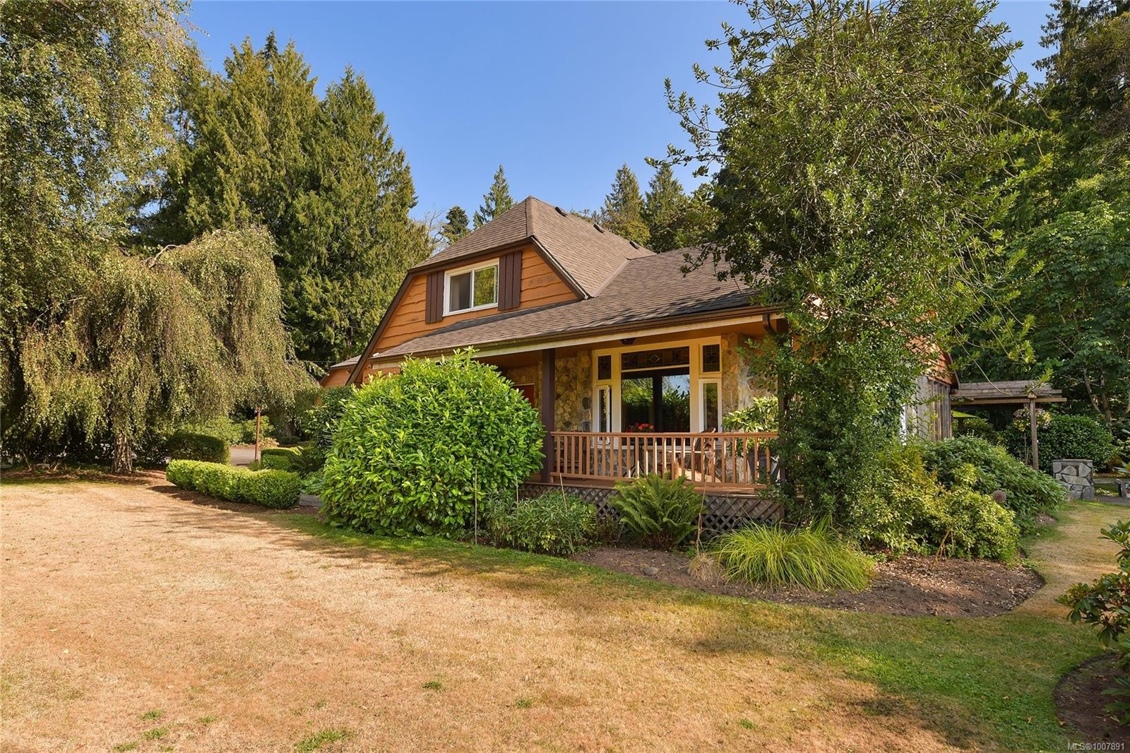 1695 Cultra Ave, Central Saanich, BC