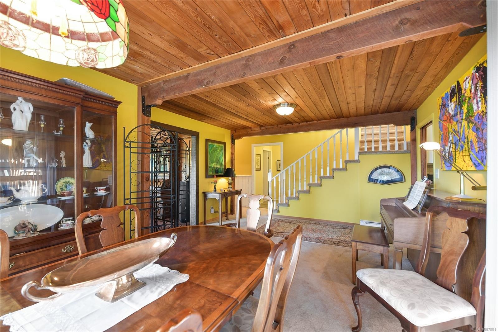 1695 Cultra Ave, Central Saanich, BC