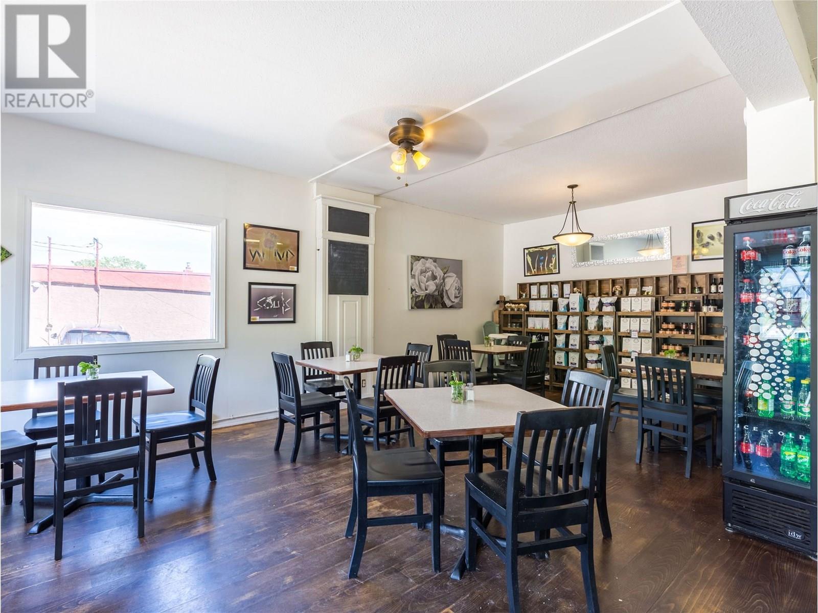 6342 6 Highway, Lavington, BC