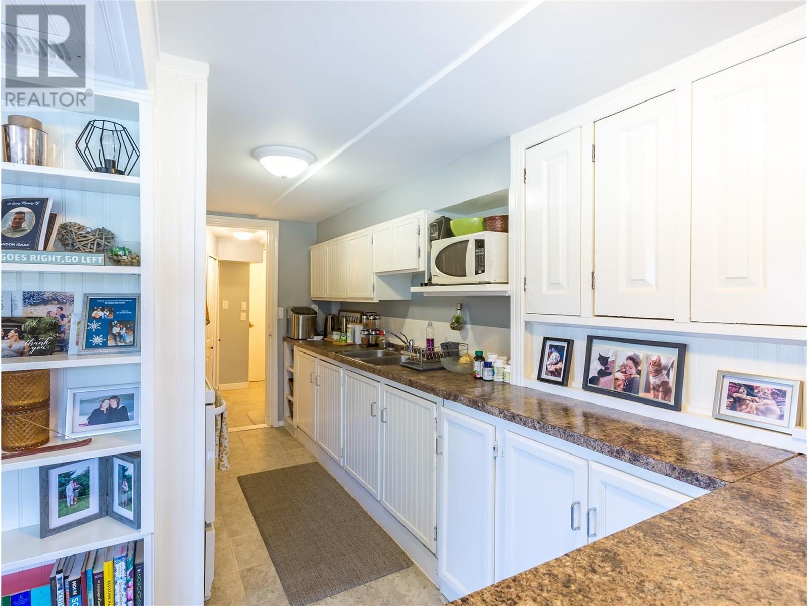 6342 6 Highway, Lavington, BC