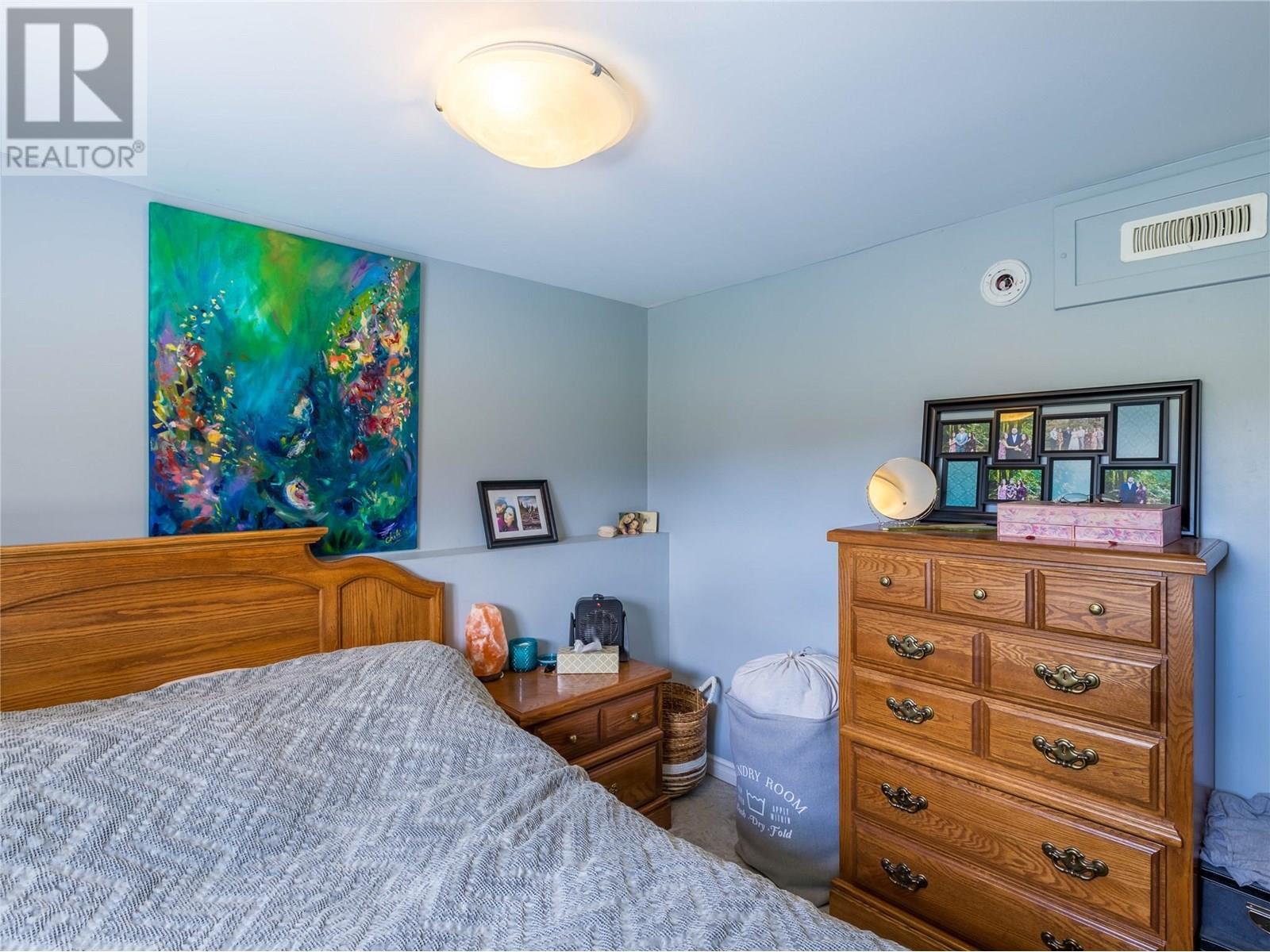 6342 6 Highway, Lavington, BC