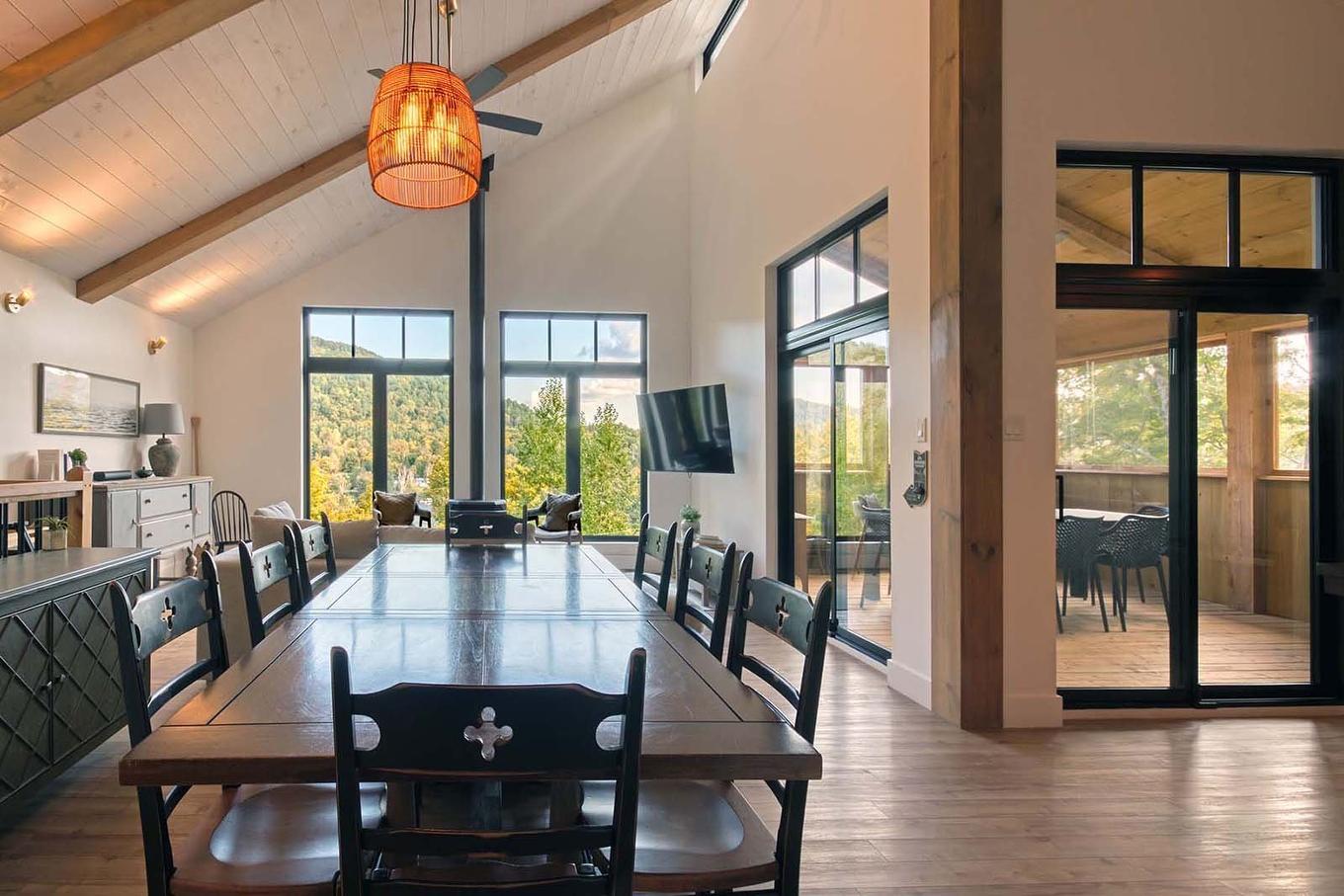 Salle à manger - 138 Ch. Des Aigles, Nominingue, QC - Indoor Photo Showing Dining Room