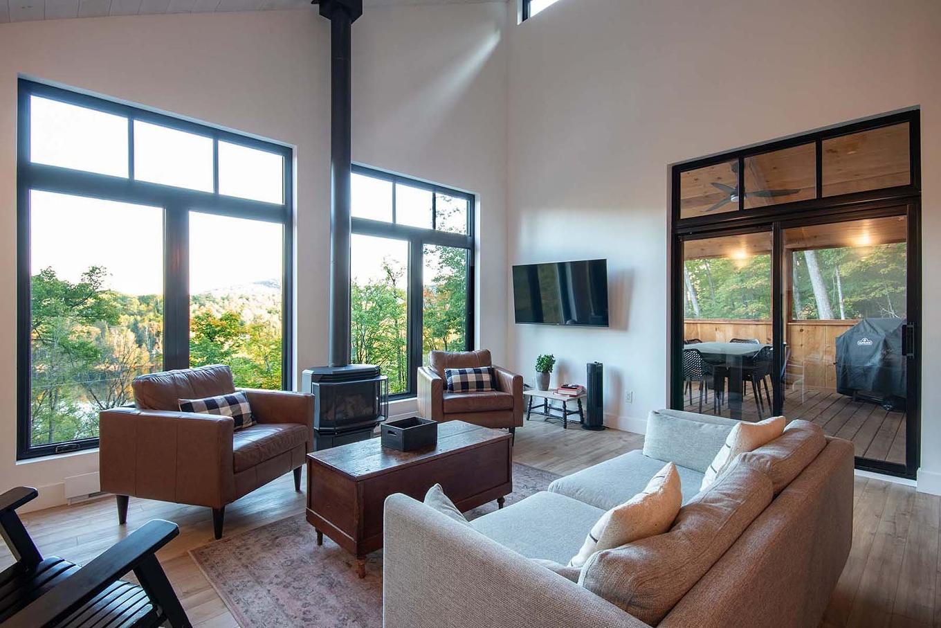 Living room - 144 Ch. Des Aigles, Nominingue, QC - Indoor Photo Showing Living Room