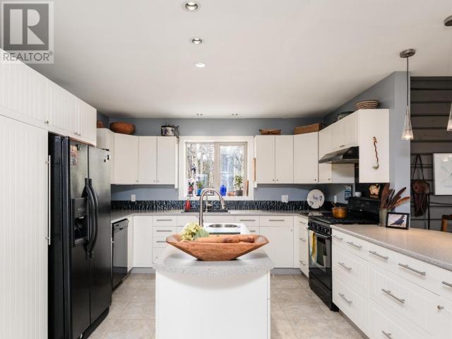 1745 North Klondike Highway, Whitehorse North, YT